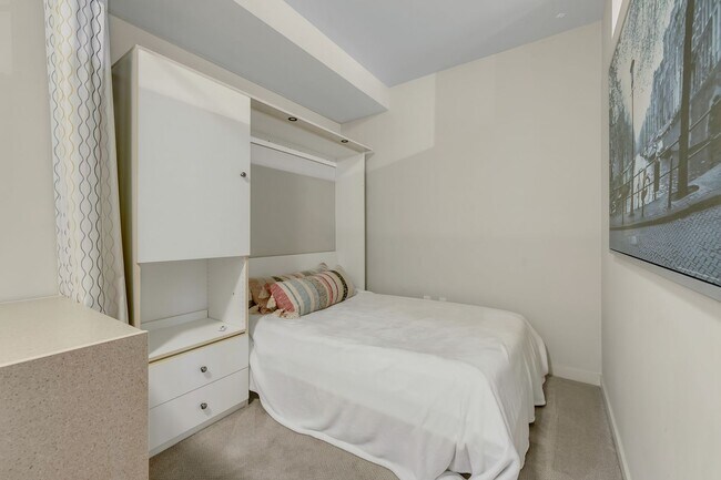 Building Photo - Burien Town Square Condo for lease!