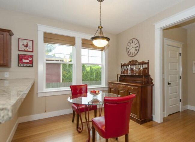 Building Photo - Beautiful 4 Bed, 2.5 Bath Rental home in P...