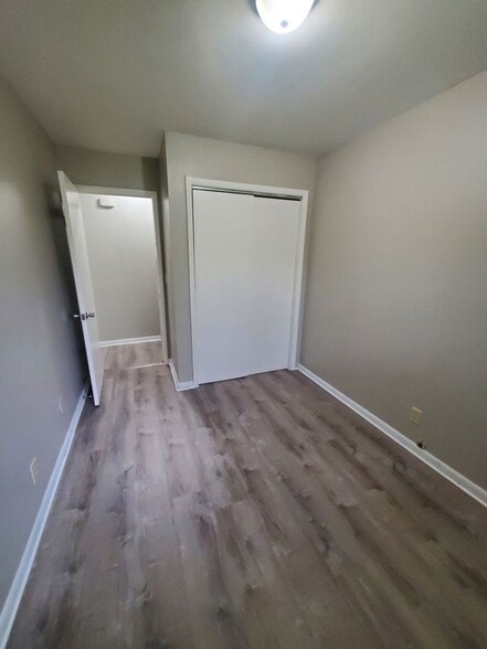 Building Photo - 8230 W Villard Ave