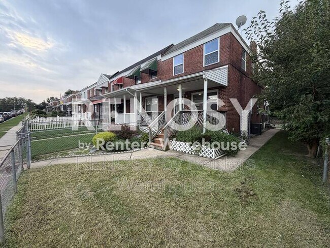 Building Photo - 844 Jaydee Ave