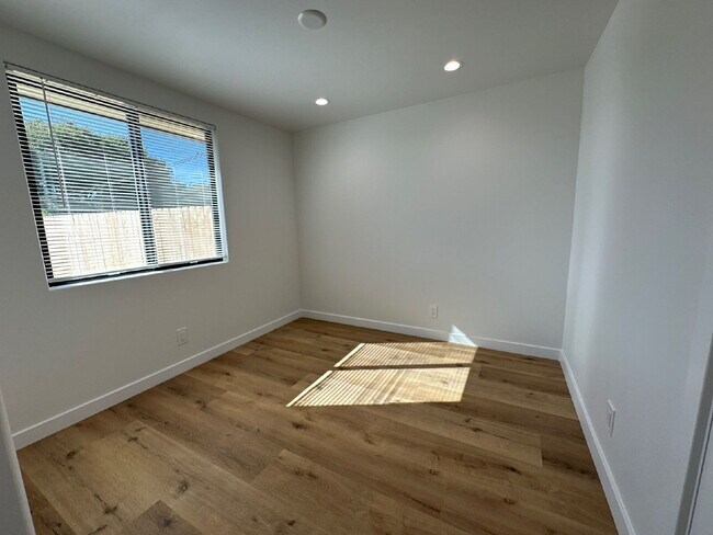 Building Photo - North Grover Beach | Fully Renovated + Huge Yard!