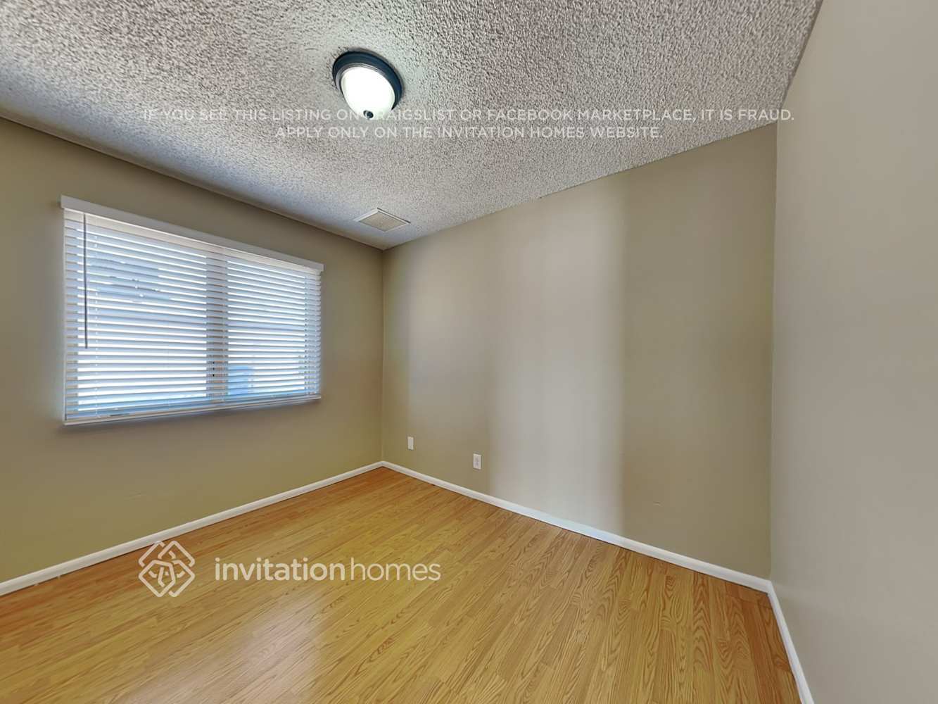 Building Photo - 13830 N 47th Ave