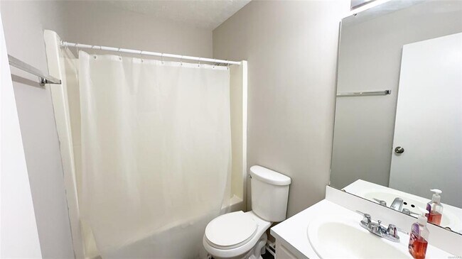 Building Photo - 5757 Sweet Meadow Dr