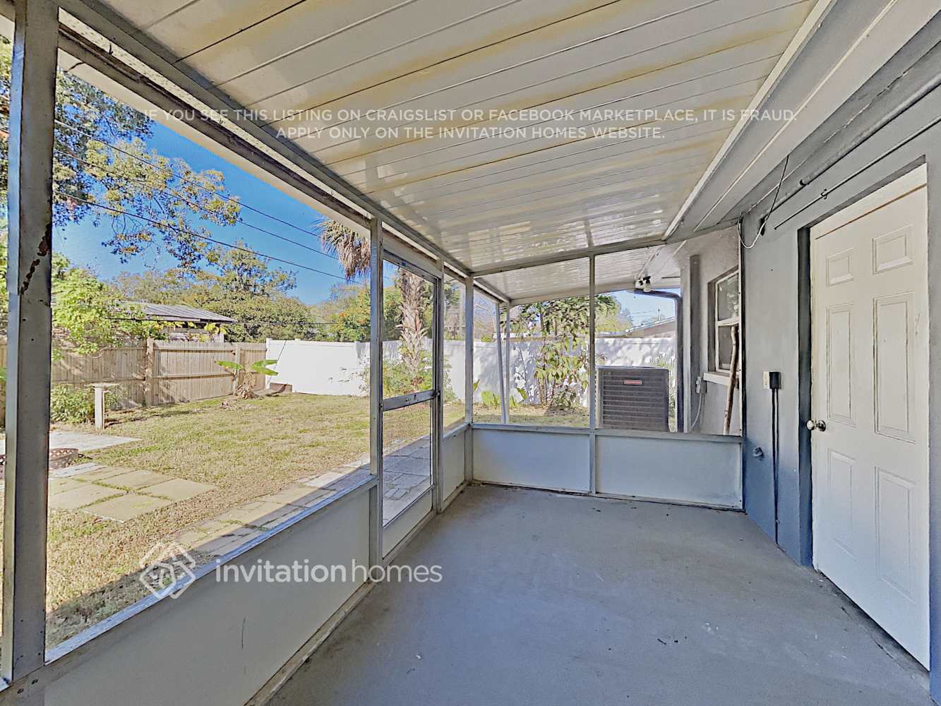 Building Photo - 12160 Croft Dr N