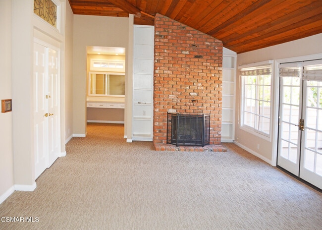 Building Photo - 4551 Tam O Shanter Dr