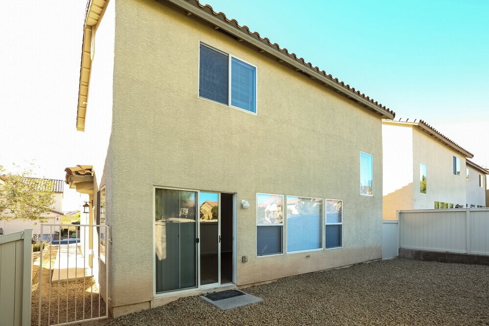 Building Photo - 8636 Pitch Fork Ave
