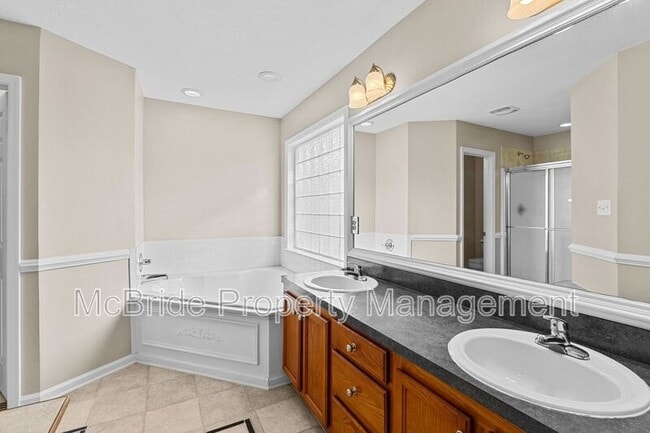 Building Photo - 284 High Meadows Cir