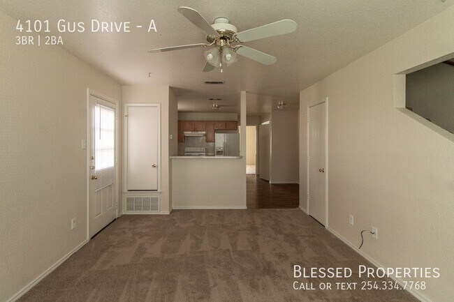 Building Photo - 4101 Gus Dr