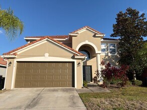 Building Photo - 5-Bed / 4.5 Bath Pool Home Available Now!