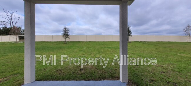 Building Photo - 141 Piave St