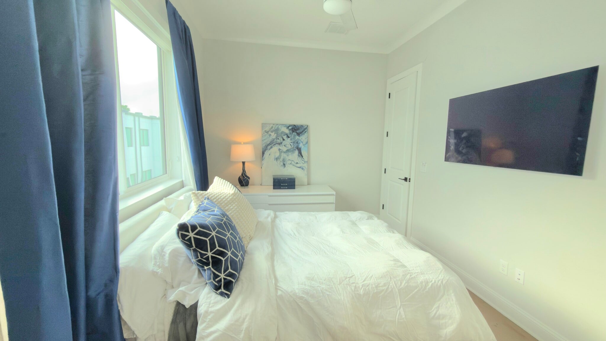 Building Photo - 4515 W North a St