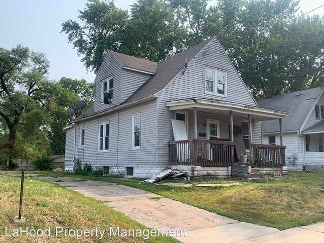 Building Photo - 3 br, 2 bath House - 2802 W Seibold st