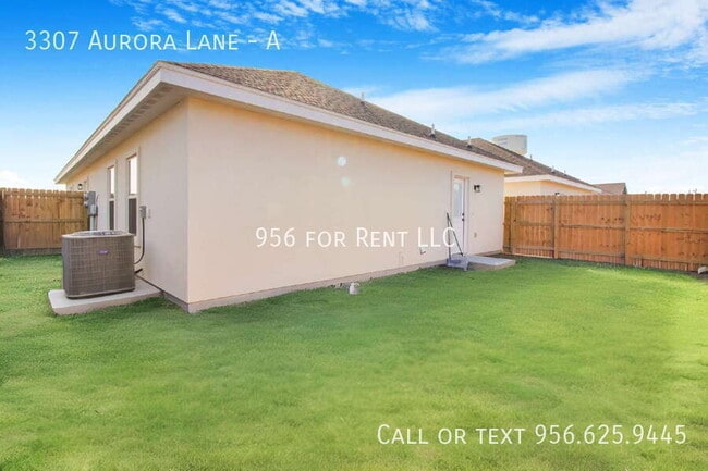 Building Photo - 3307 Aurora Ln