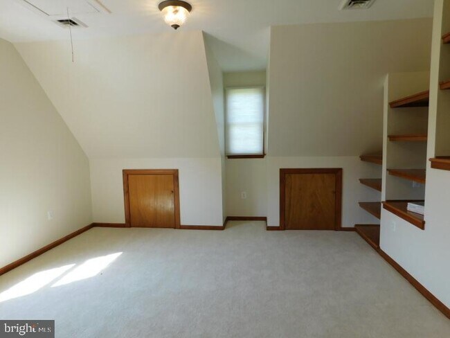 Building Photo - 13886 Berlin Turnpike