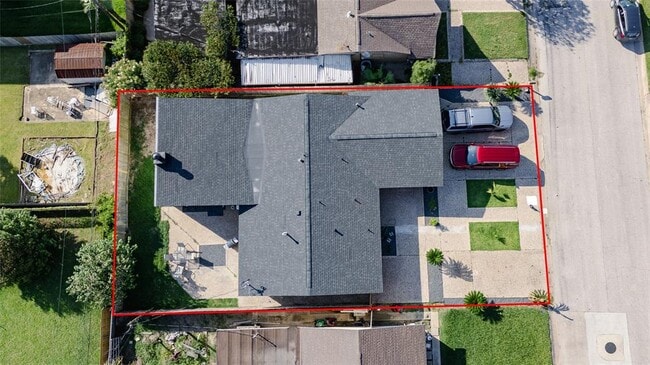 Building Photo - 3415 80th St