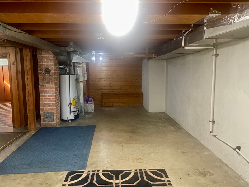 Building Photo - 778 4th Ave W