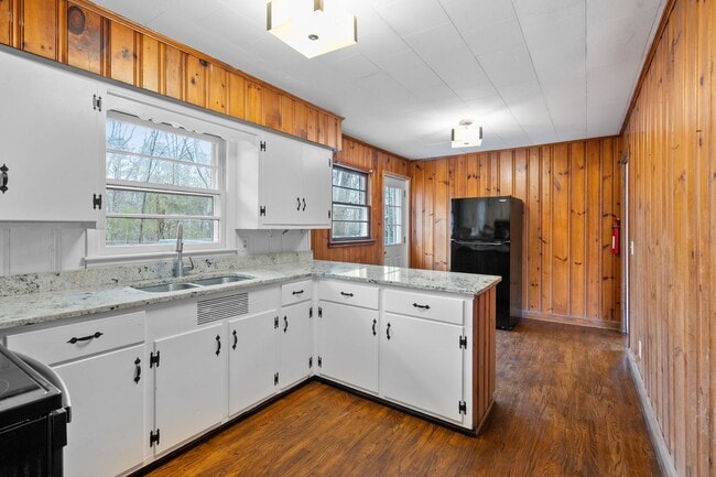 Building Photo - Beautiful 3BD Home in Clemson! Available Now