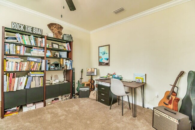 Building Photo - Beautiful 3BR / 2BA Home – Built 2019 – Fort Walton Beach