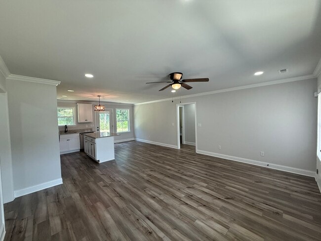 Building Photo - BEAUTIFUL RENTAL HOME IN ARAB, AL!