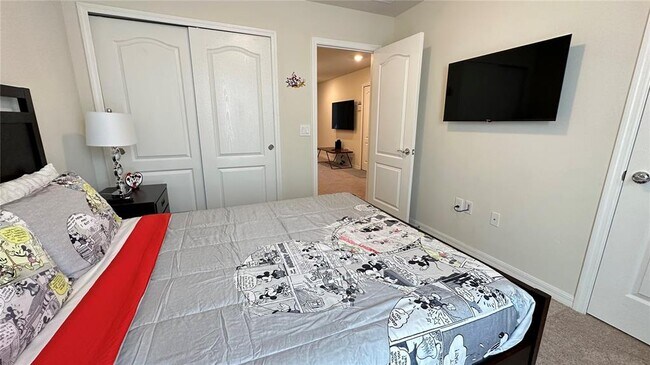 Building Photo - 7167 Oakmoss Loop