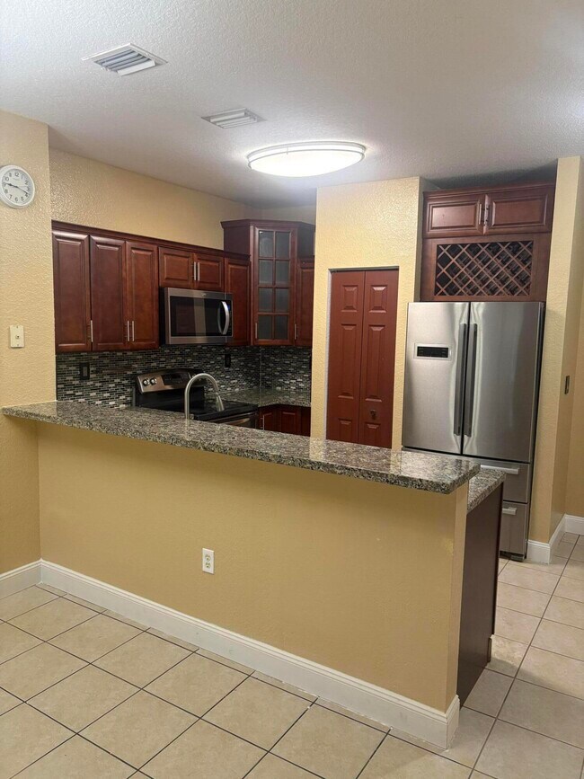 Building Photo - 6606 Catalina Ln