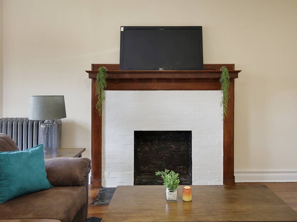 Building Photo - 5124 S University Ave