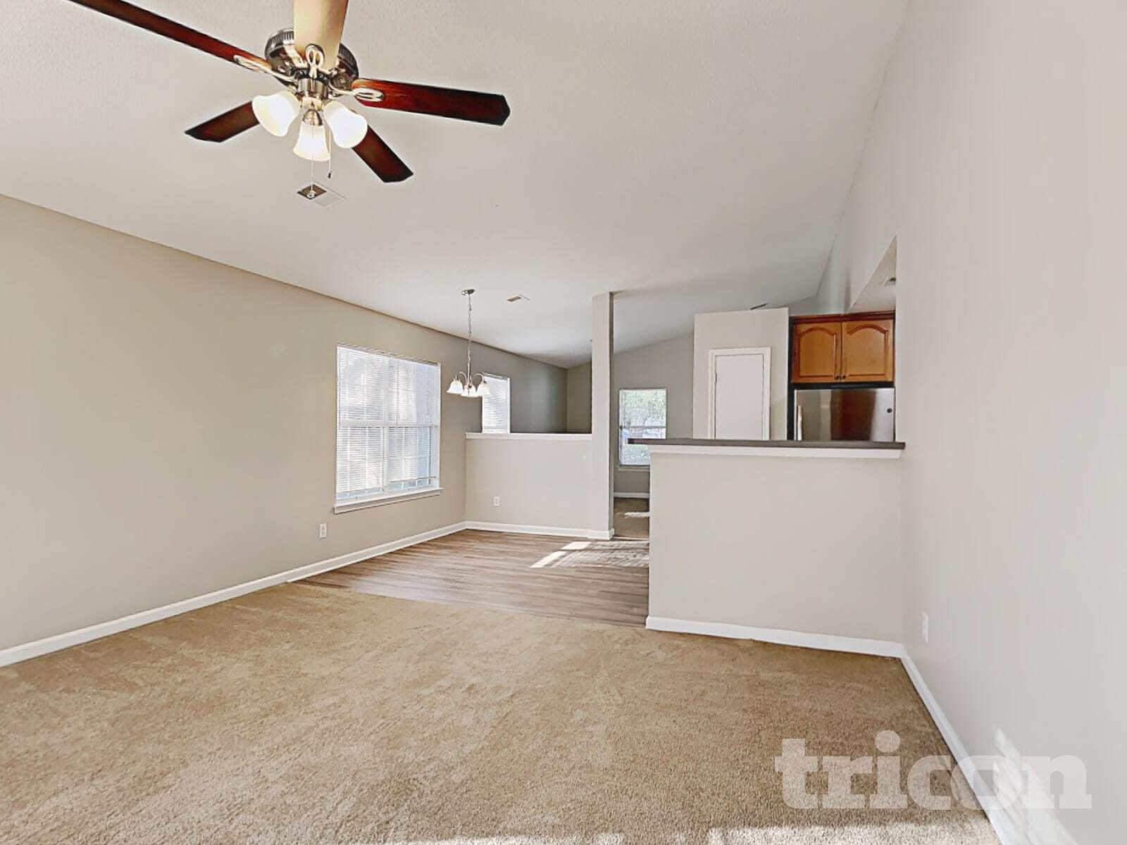 Building Photo - 18 Glen Knoll Ct