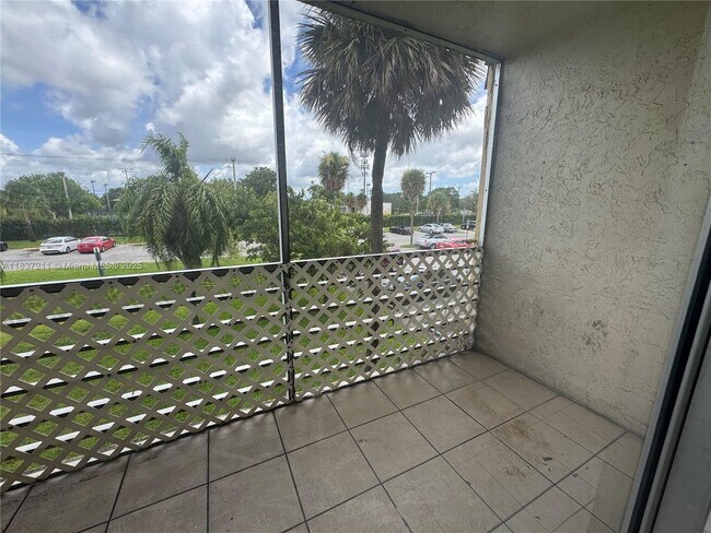 Building Photo - 4255 N University Dr