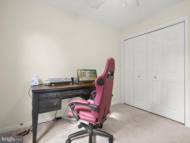 Building Photo - 8806 Admiral Dr