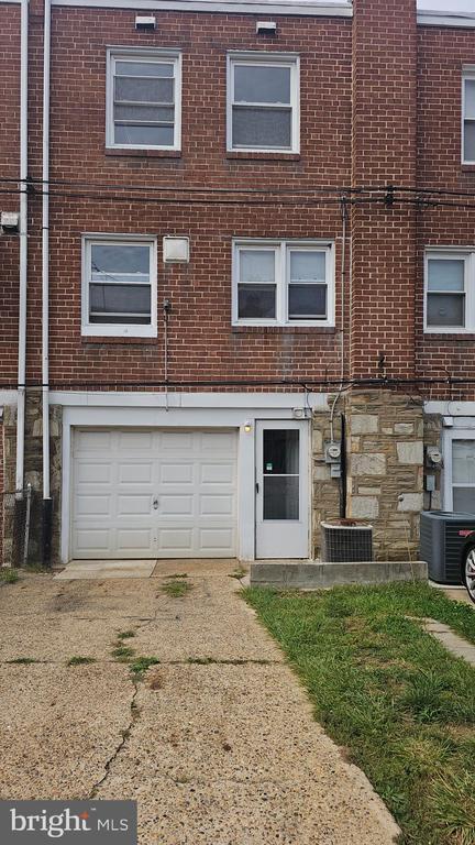 Building Photo - 6721 Leonard St