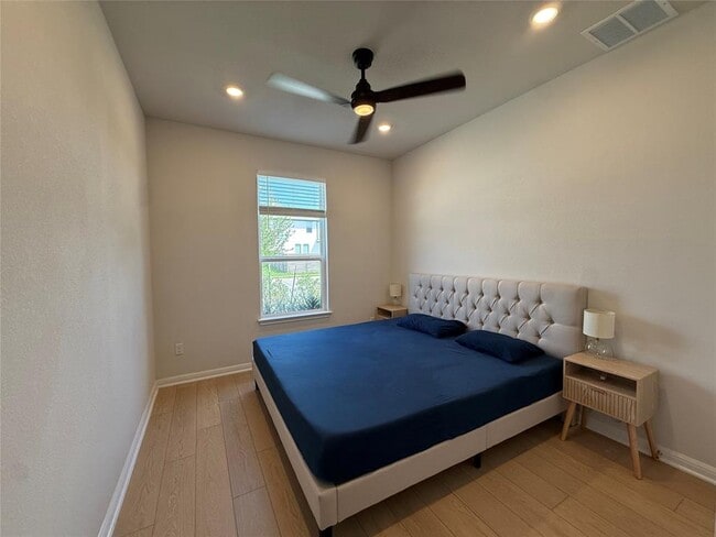 Building Photo - 437 Leeward Pass