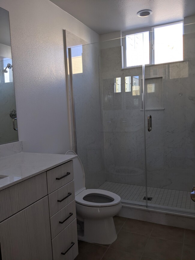 Building Photo - 193 Uptown Cir