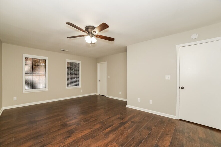 Building Photo - 1173 Ridgeside Dr NW