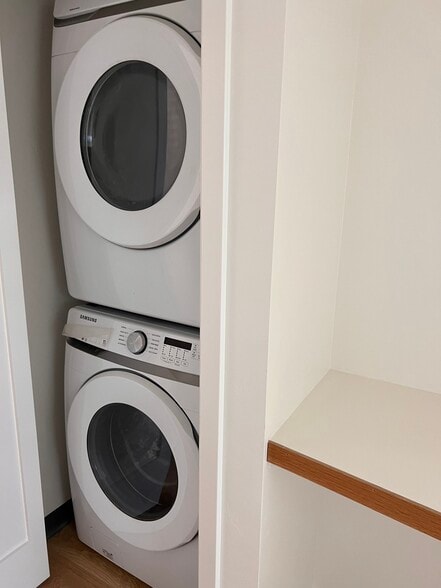 Building Photo - 1219 Laurel St