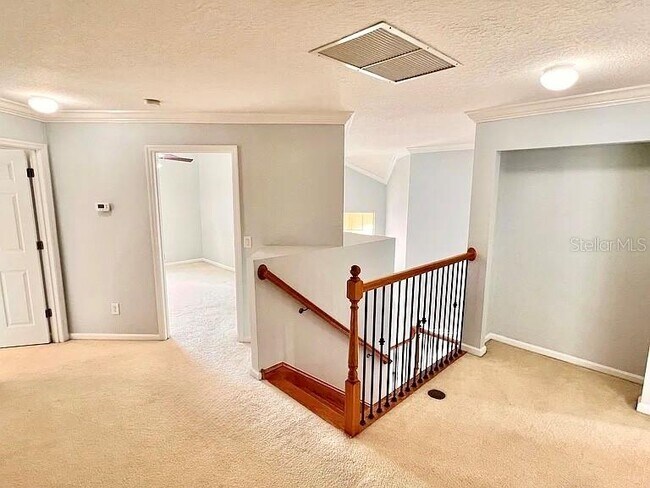 Building Photo - 10319 Willow Ridge Loop