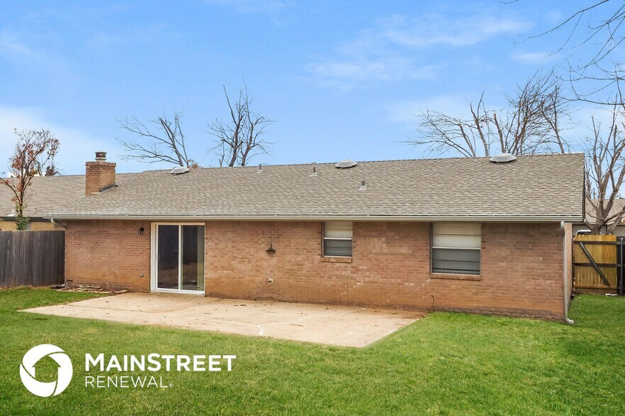 Building Photo - 8416 NW 91st St