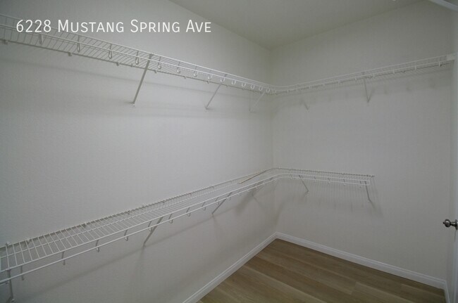 Building Photo - 6228 Mustang Spring Ave