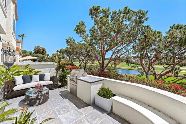 Building Photo - 82 Tennis Villas Dr
