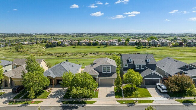 Primary Photo - 4 bed/4 bath, Three Story Home Backing to ...