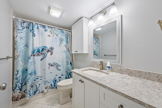 Building Photo - 301 S Seas Dr