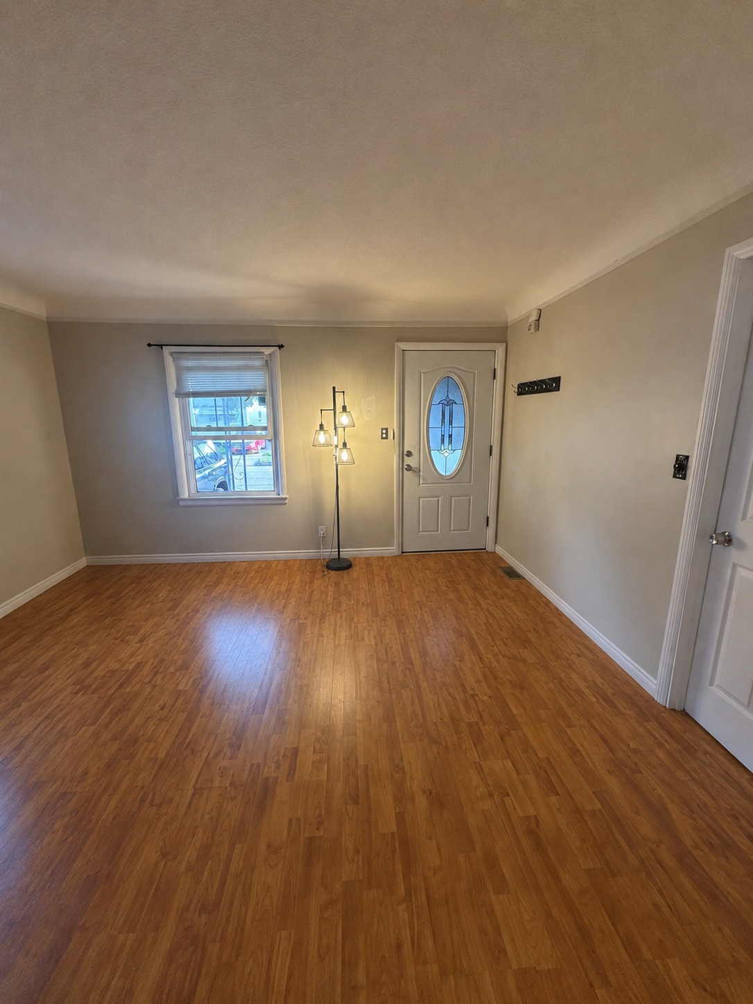 Building Photo - 2064 Reo Ave