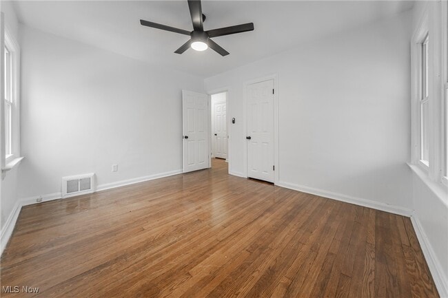Building Photo - 1391 Avondale Rd