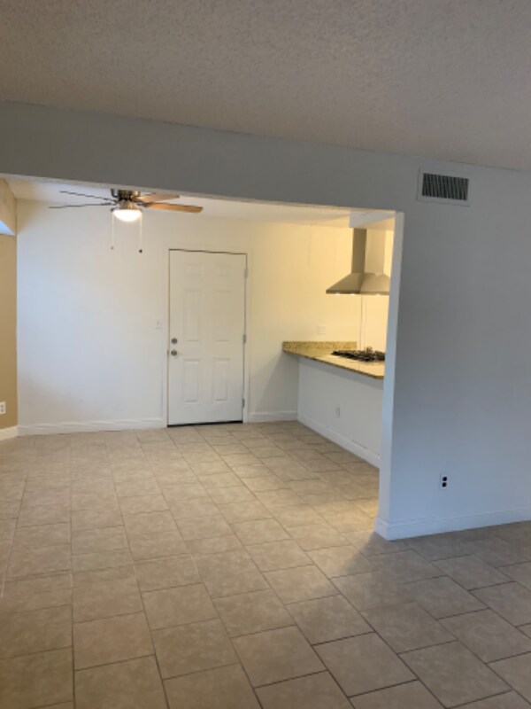Building Photo - 11116 Tahoka Ave