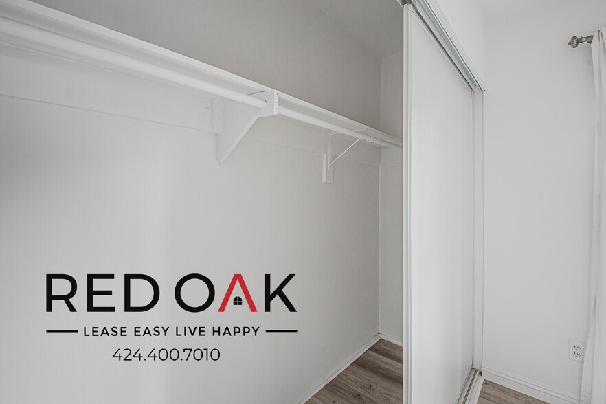 Building Photo - 1327 Laurel Ave