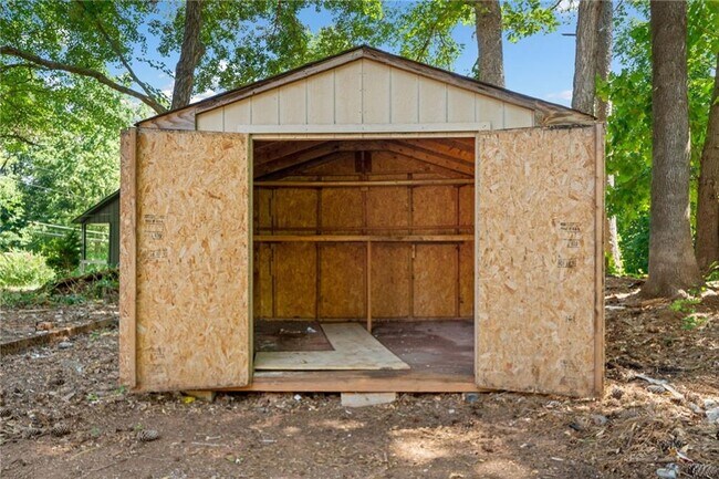 Building Photo - 4050 Daron Ct