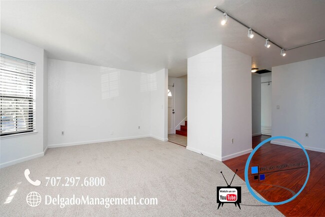 Building Photo - Benicia! Large two bedroom, two and half b...