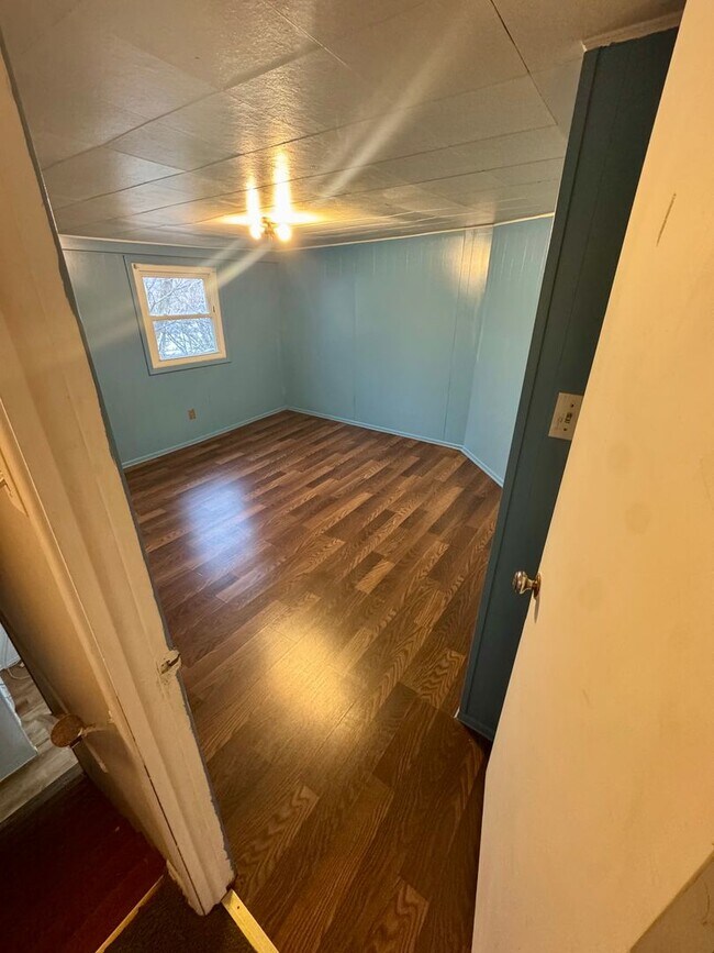 Building Photo - 470-474 Stang Avenue