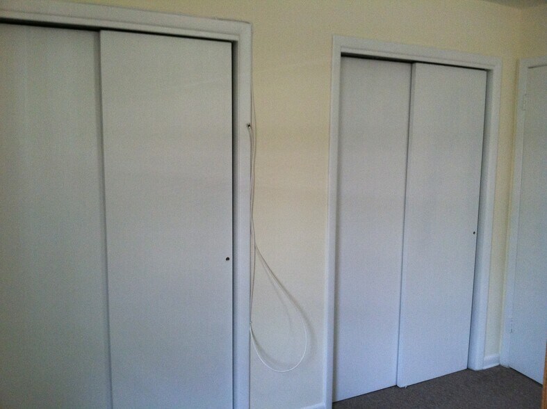 double bedroom closet - 495 Main St