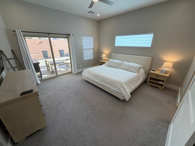 Building Photo - 7900 Tiburon Hills Drive NW