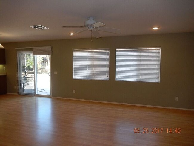 Building Photo - 37965 Encanto Rd